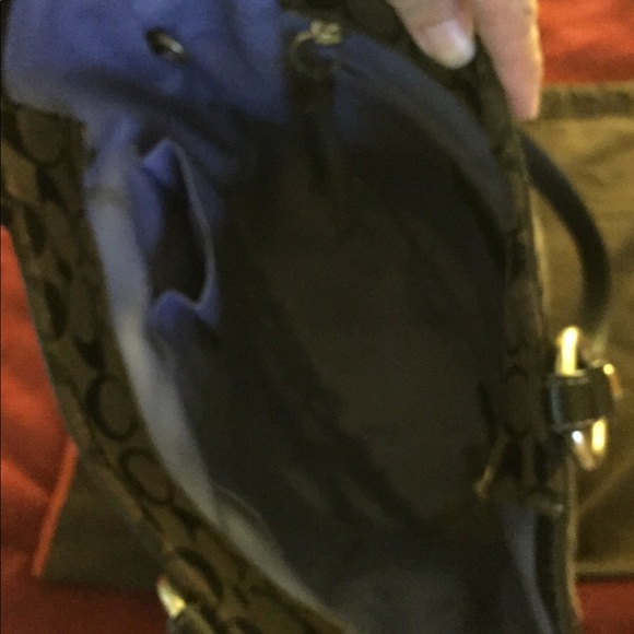 Chocolate brown Coach bag with dust cover - Picture 6 of 8